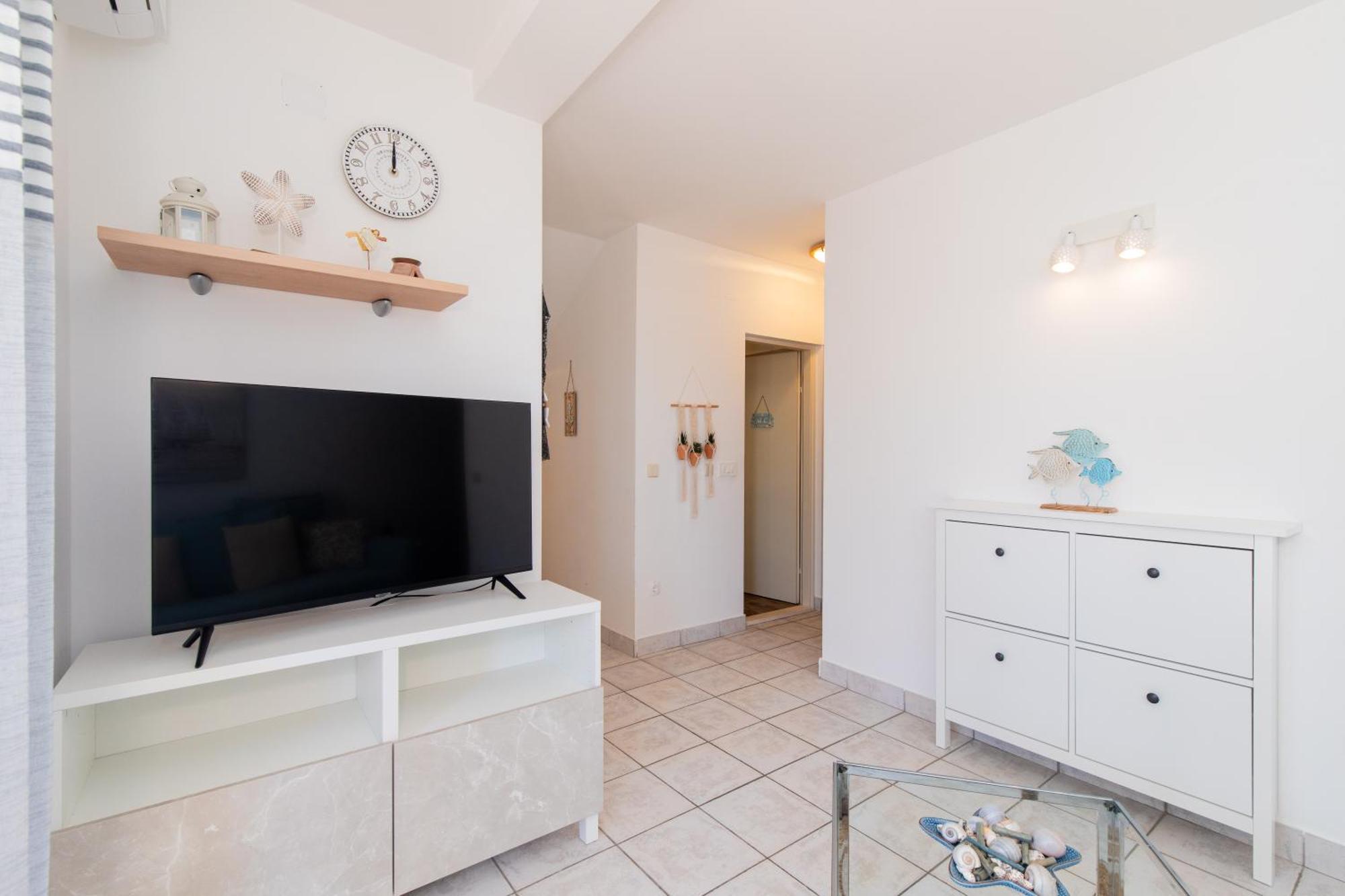 Apartment Laura 普纳特 外观 照片